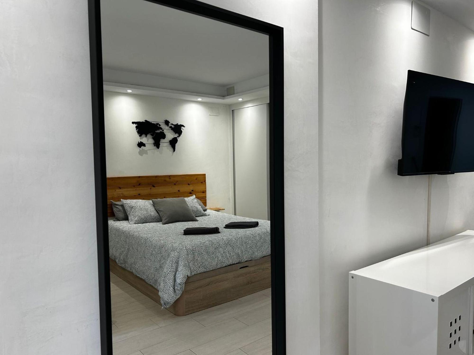 Loft Moderno - Vistas Mar Y Montana - Piscinas Apartment Benalmadena Ngoại thất bức ảnh