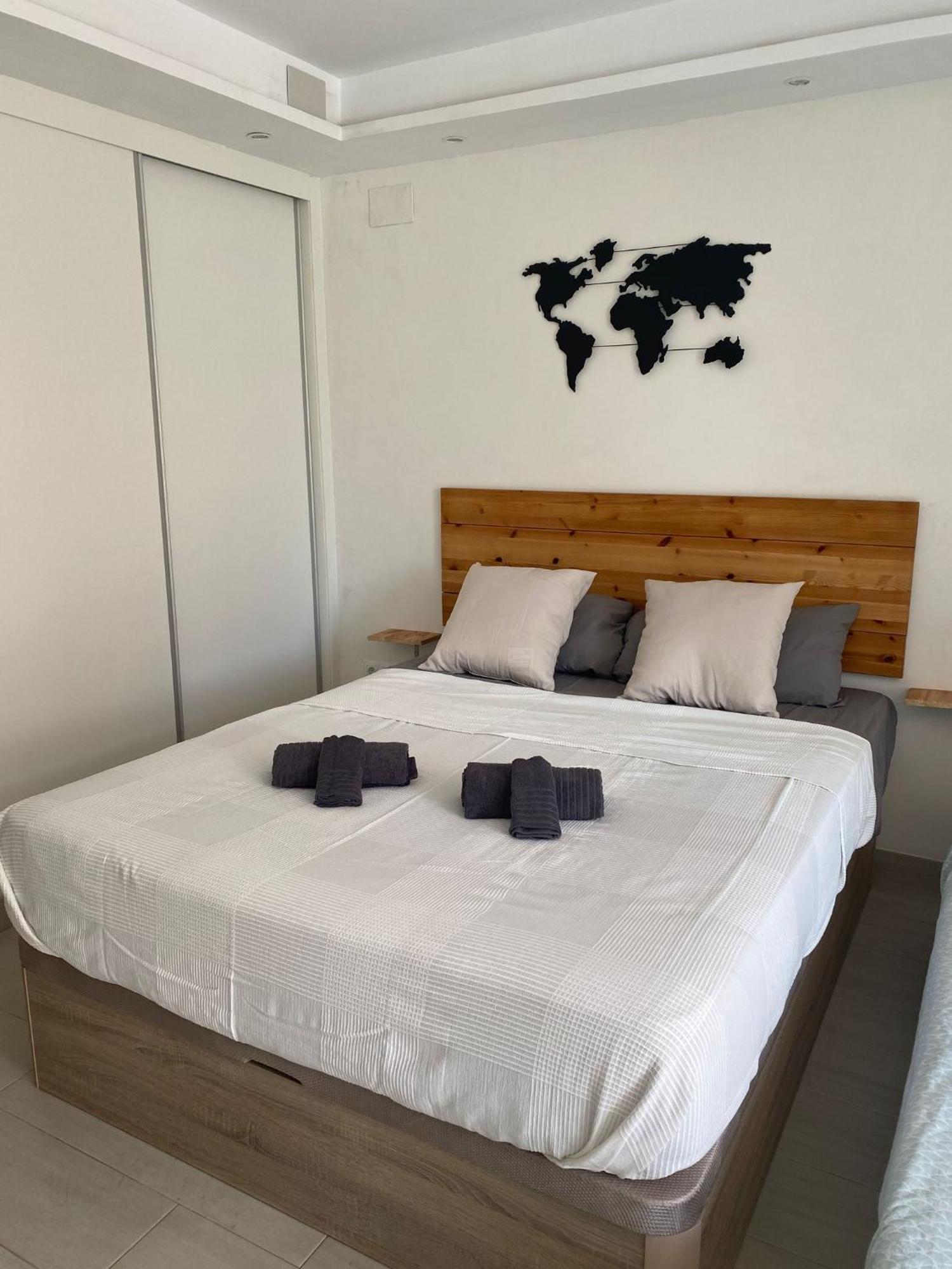 Loft Moderno - Vistas Mar Y Montana - Piscinas Apartment Benalmadena Ngoại thất bức ảnh