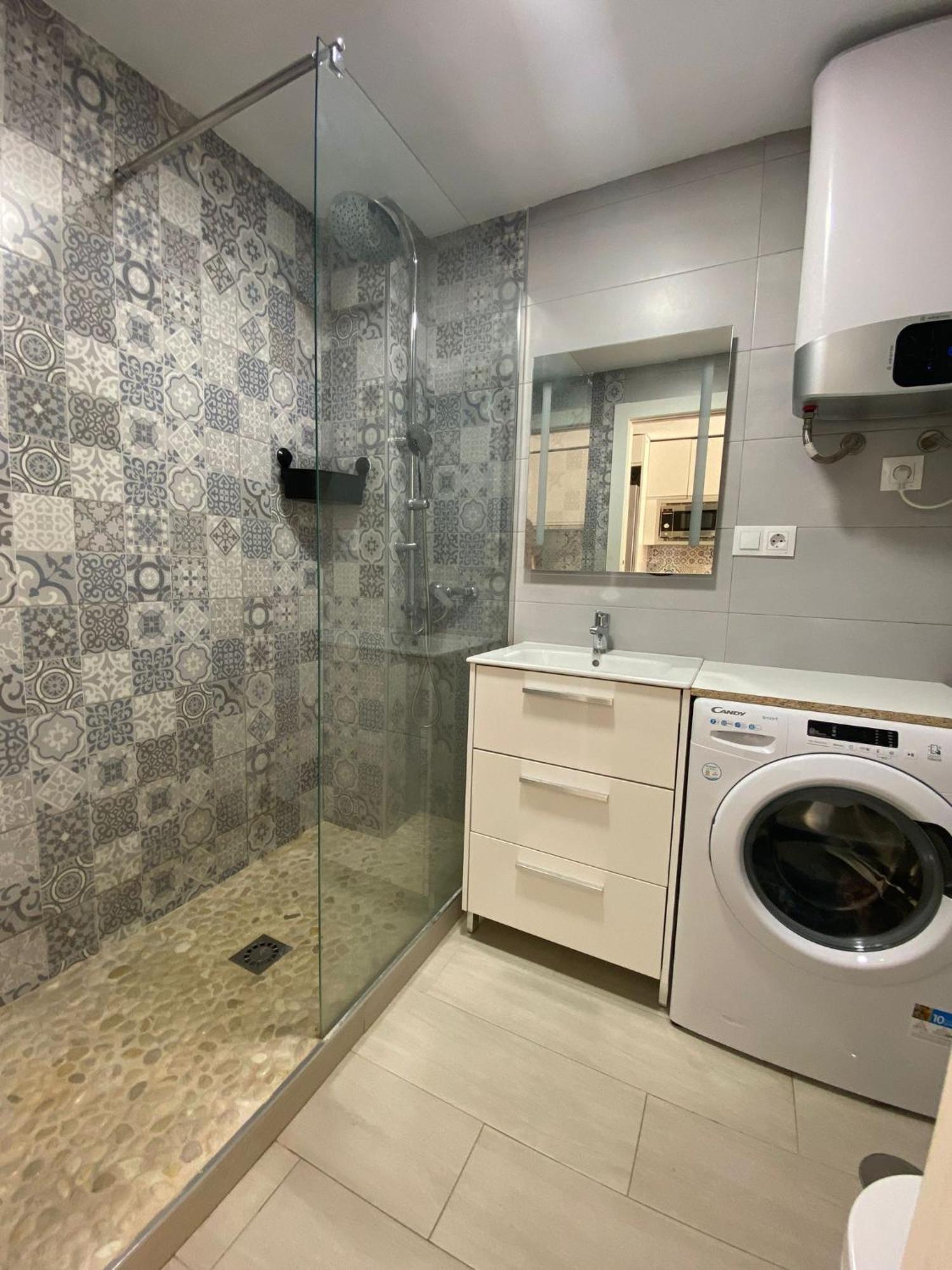Loft Moderno - Vistas Mar Y Montana - Piscinas Apartment Benalmadena Ngoại thất bức ảnh